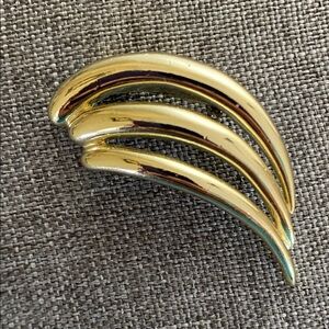 Vintage Signed Piscitelli Goldtone Polished Wing Shape Pin Brooch Angel Wing 2in